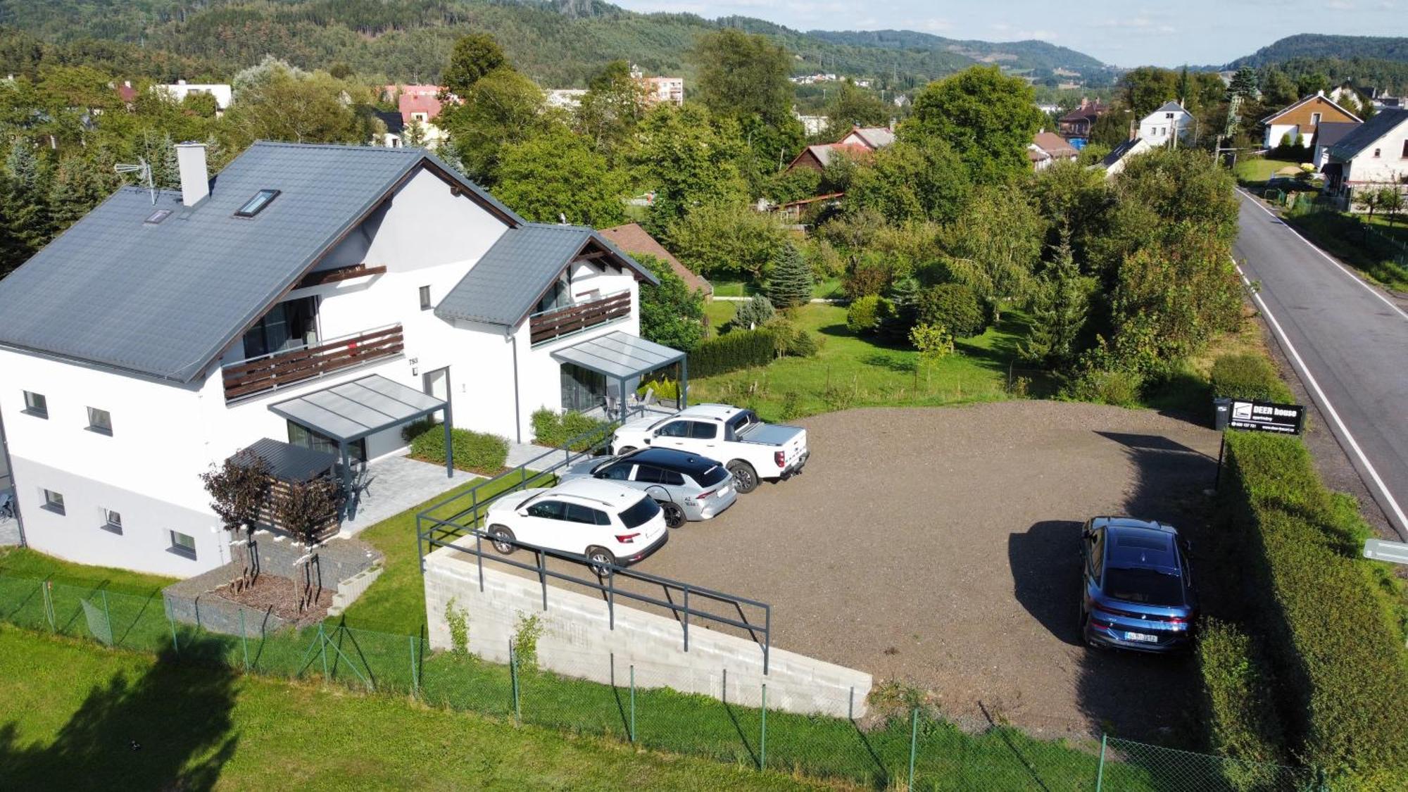 Apartmany Deer House Hodkovice nad Mohelkou Bagian luar foto